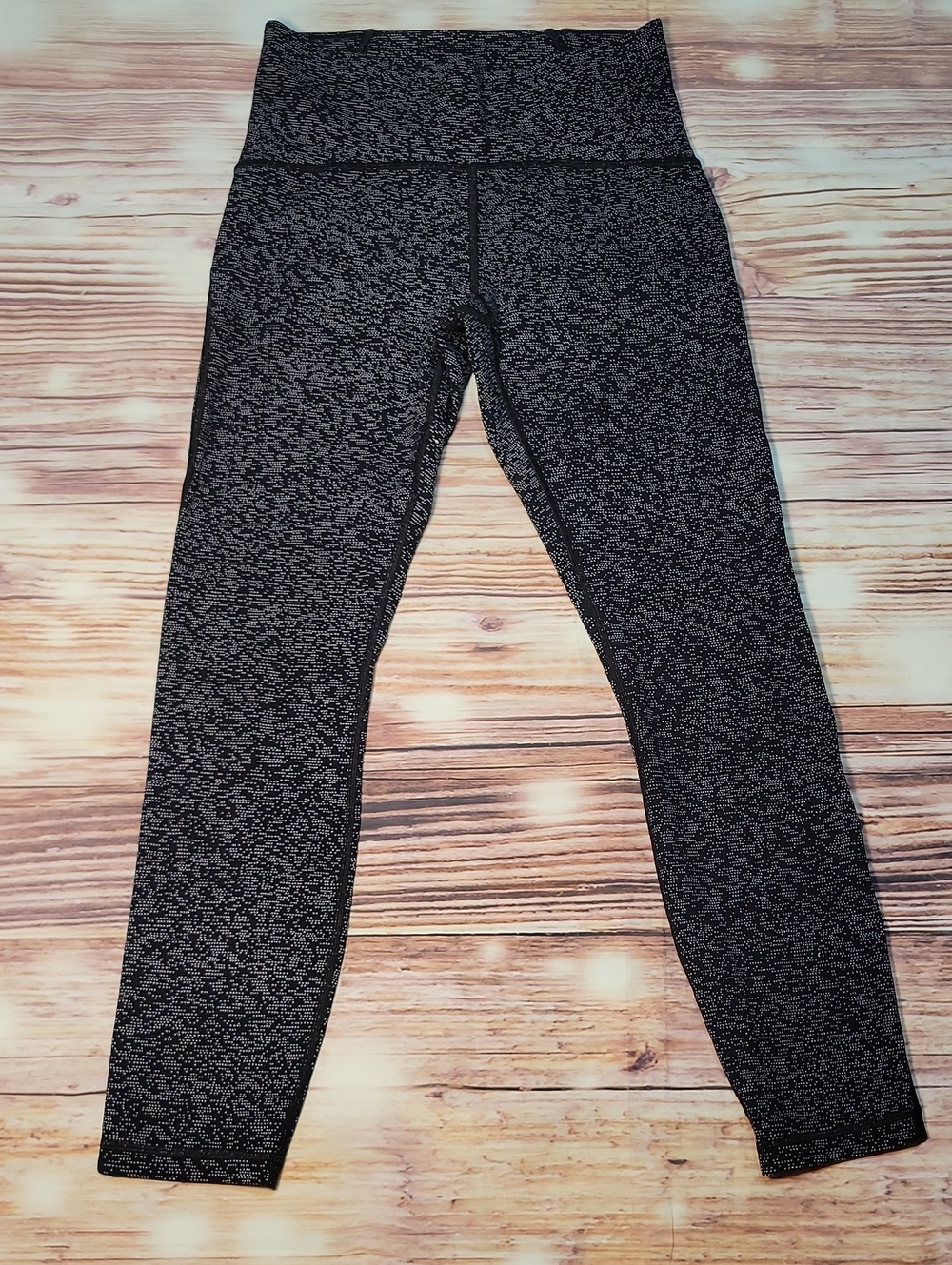Lululemon Leggings Size 6 Mesh Black White